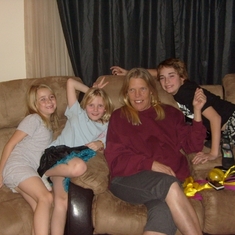 mom with Xana, Kaila and Robert