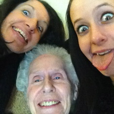 More selfie fun with grandma and Del 2015