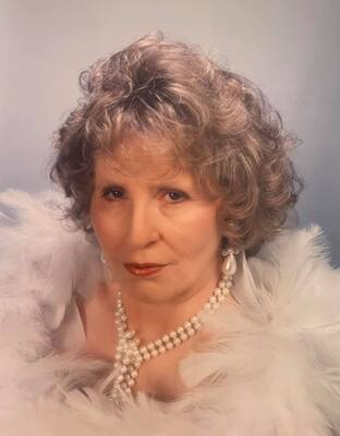Janet L Rogers