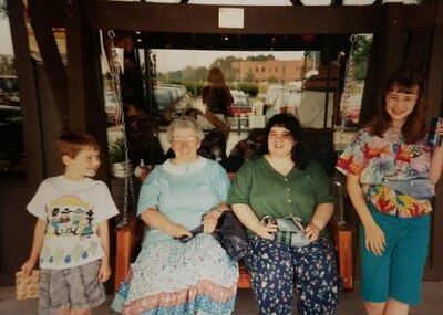 Janice  (Jan) Louise Melvin Everett