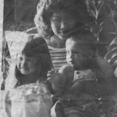 Jay with his mom(Sunan)and sister Tiya in an old newspaper clipping.