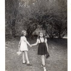 Jeanne and Shirley early 1940s