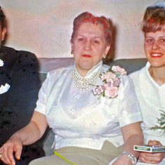 Earl & Jeannette & Mother-in-law - Wedding - Sept -  28 -1962 - EWB