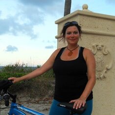 Jenna Biking in Miami