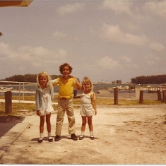 Jennie, cousin Steve and Julie
Boynton Beach, FL