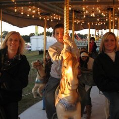 I so glad I went to the fair with them we rode lots of rides you know things happen sometimes because you may not get that 2nd chance so never say no when your kids ask you to go somewhere with them cause If I had I would not of had this chance.. Thank Yo