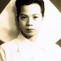 Worked as a nurse at Hong Kong Tung Wah Hospitals (香港東華三院)