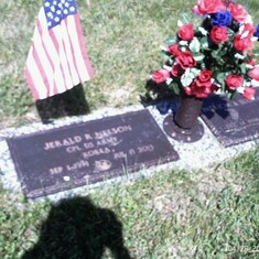 Jerry's gravesite (2)