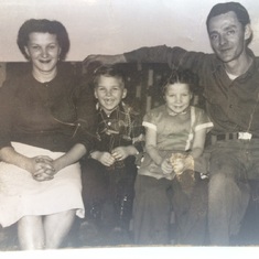Jerome and Marjorie with their children Marie and Lee