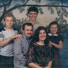 1980s darlindas family photo