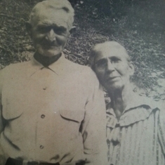 Parents of Jewel Goodin : Charley Davenport and Mossie Lee West