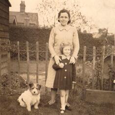 5 year old Jill with her Mum