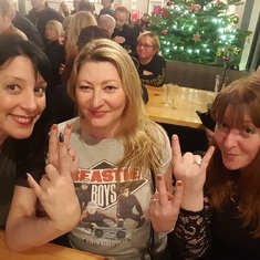 Def Leppard live gig..it rocked..and so did we!! xx