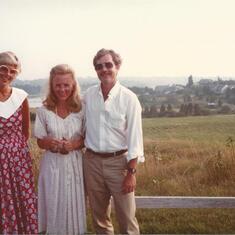 1984: Jim and Ruth on the Cape with Jeanne Hayes