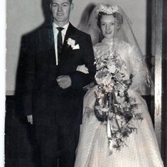 married to Moira Speirs Robertson 1958