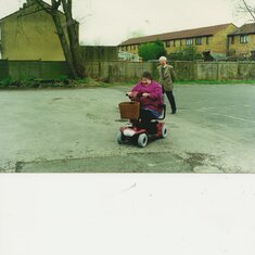 mum 1st time on scooter