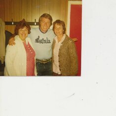 Joan, Marie and Frank Ifield