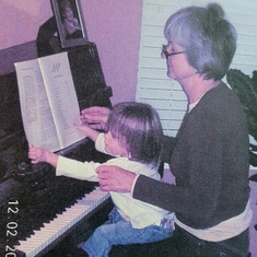 Carley & Nona playing piano. Fresno, CA