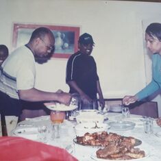 Family lunch, a long time ago. (Uep, that's me, far right - before I got hungry).