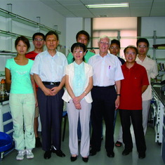 Prof. John visited Zhejiang University(July 2004)