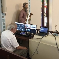 Good friend, Kirk Phillips, streaming Jonathon's mass.