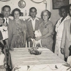 -1952 Jorge's Family