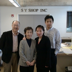 That was 2001 when Dr. Wang visited my company in Charlotte, with my mother & my wife Ivy.