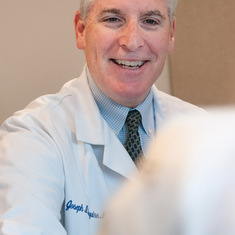 Dr Joe Maguire - Wills Eye Retina Clinic (October 14, 2014)