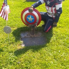 Art as capt American at my dad's grave 