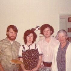 Joe, Nancy, Richie, and their mom Blanche