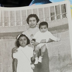 Torreón Coah con Elsa y su hermana 