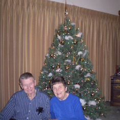 2011 Christmas Viggo & Joyce