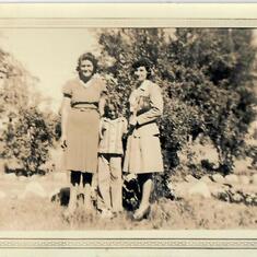 Helen, Juanita about 1942