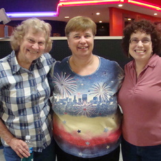 Judi, Pam and Jennie bowling team