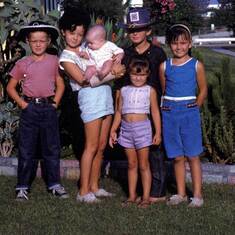 Steve, Judy, Debbie, Mike, Terri & Penny, summer 1962