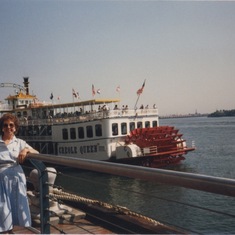 New Orleans Steamboat Momma