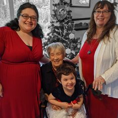4 Generations of Women Christmas