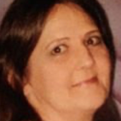 Julie J Goff