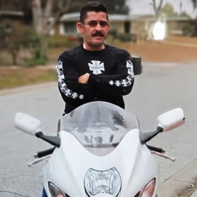 Julio J Delgado
