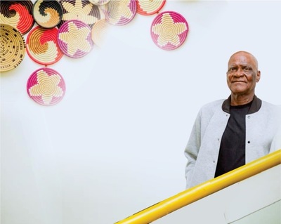 Julius Olayinka Singerr