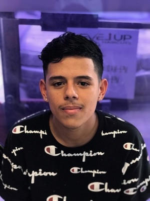 Junior Gabriel Linares