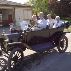 2001-09-01 Greenfield Village T, K, Glenn and Ruby in Antique Car