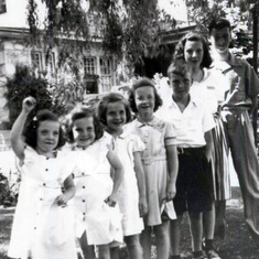 Connie, Bobbie, Kath, Joan, Tom, Marge, and Bill on Easter Sunday, 1940
