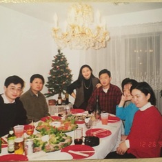 1998年圣诞节第一次带张颖见同学 -- 尹立倩家