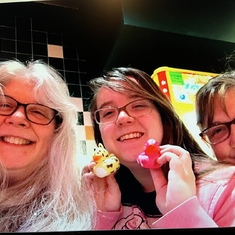 Aunt Barbara,Kayley,and Linda.Kayley is holding 2 cute toy ducks.