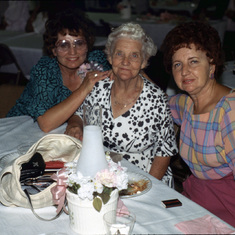 Kelly’s mother Joyce left and Grandma Annie middle Aunt Jeannette
