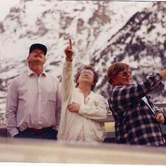 Kenton, Sis Teri and her husband, Larry Cowan Lamoille Canyon, NV  1992