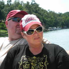 chris and noah, kims visit on lake 087