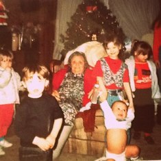 Mamaw Irwin and all Kimmy's babies. Kristina, Jess, Paige, Bubby and Nicky