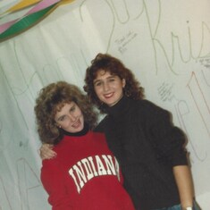 Kim & Eaton Mewes roommate Pammy, Varsity Villas, Bloomington, IN, November 1988